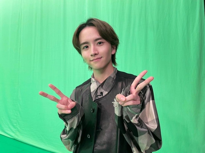 《silent》側拍照