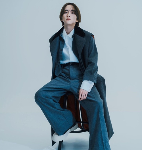 板垣李光人形象照