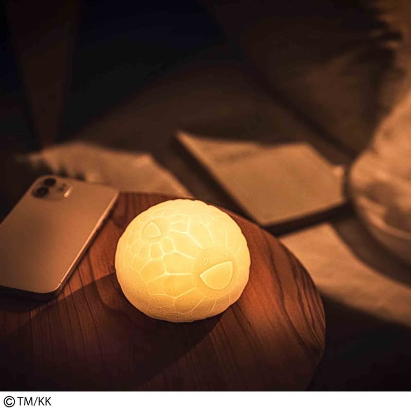 村上隆小花造型夜燈每個角度有不同表情