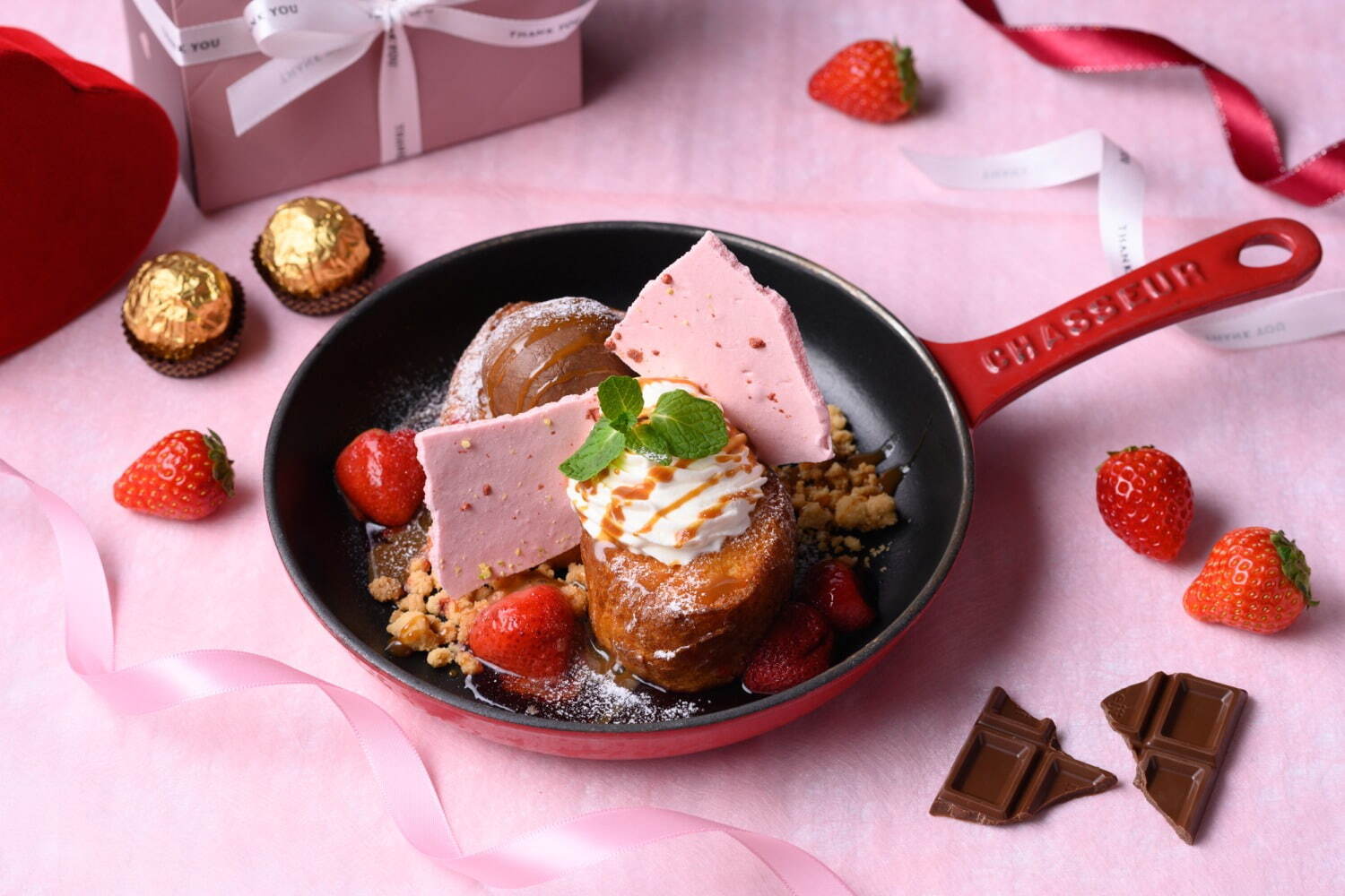 2023年2月_美麗甜點_anniversaire cafe_ストロベリー チョコレート パン ペルデュ