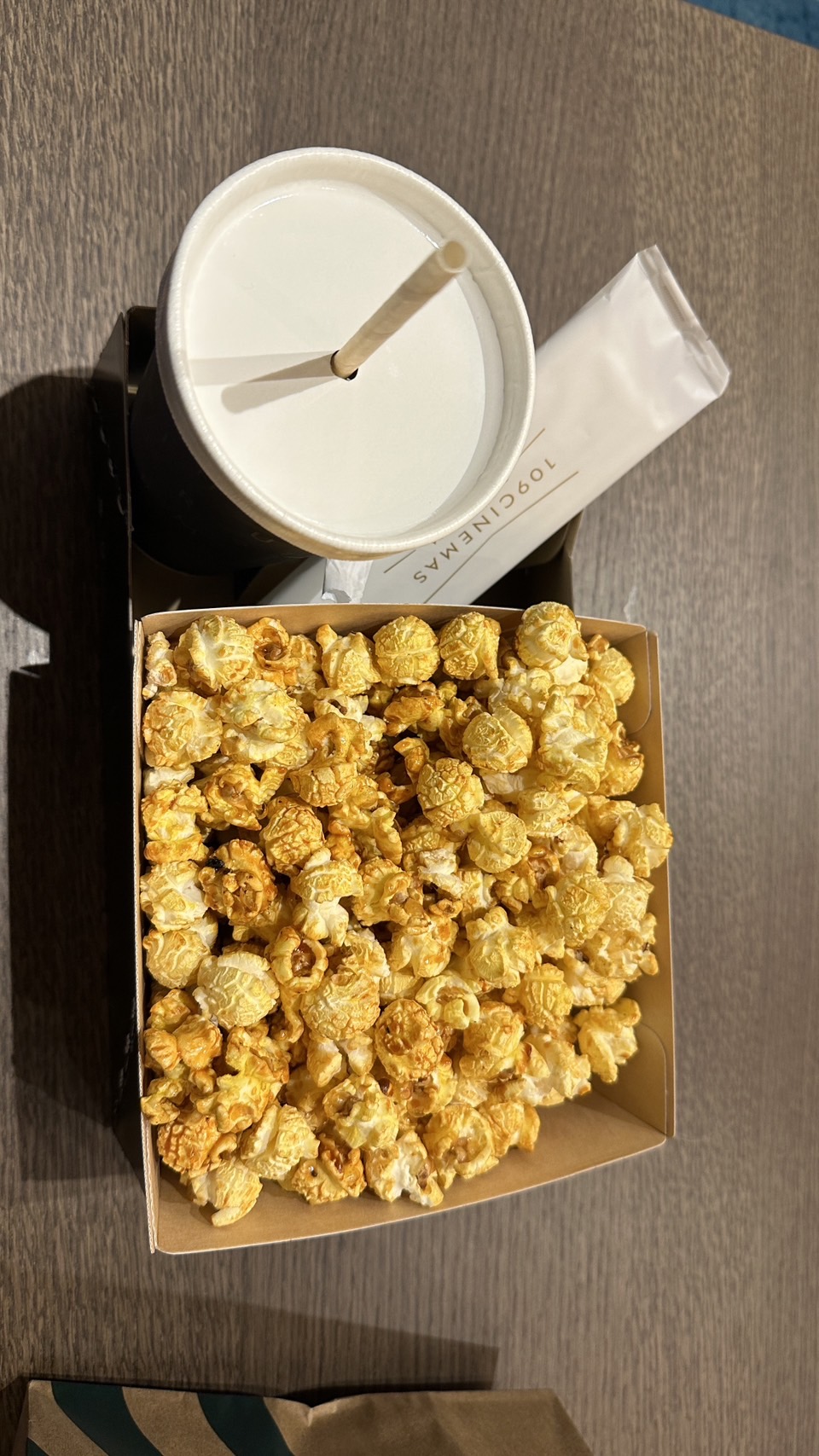 東急歌舞伎町TOWER_東急歌舞伎町タワー_109cinemas_LOUNGE_爆米花