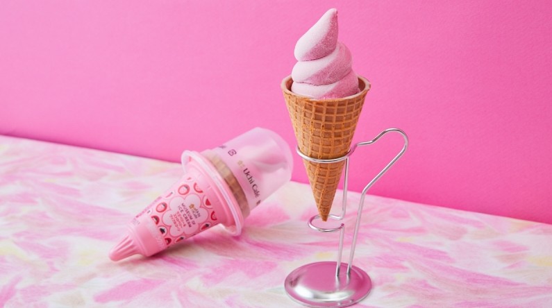 LAWSON_Uchi Café_MOIC_甜筒冰淇淋_蔓越莓_草莓