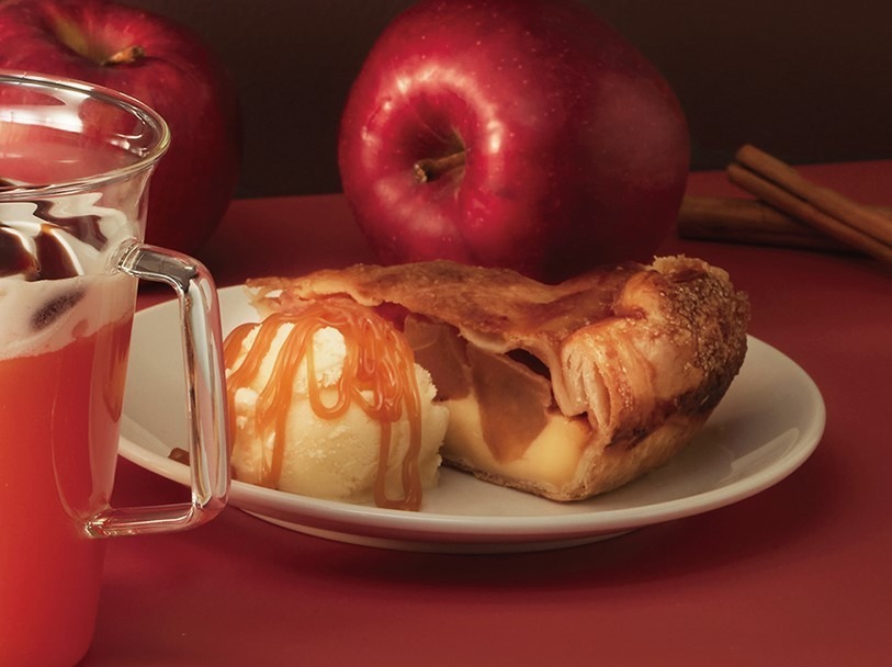 星巴克_アイス＆キャラメルソースを添えたアップルパイ_蘋果派佐冰淇淋與焦糖醬