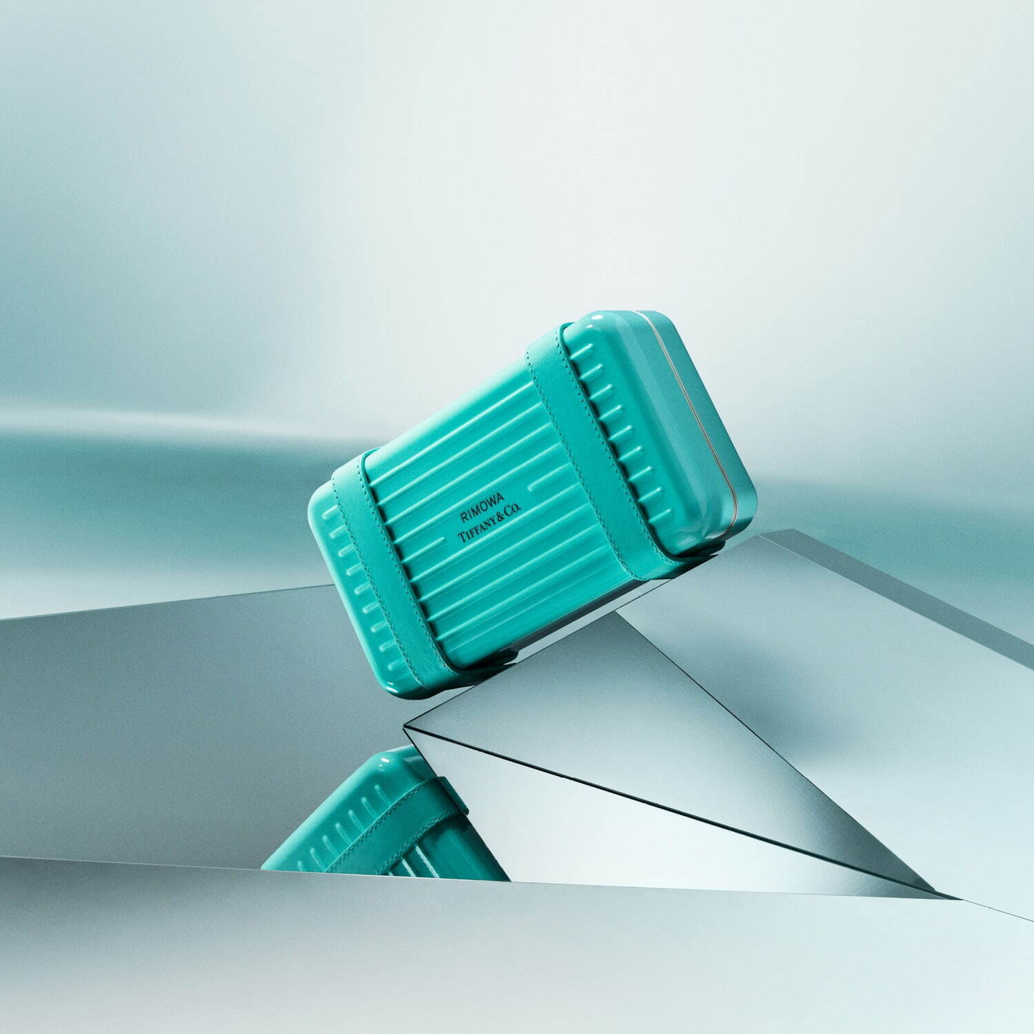 Tiffany x RIMOWA聯名系列珠寶盒行李箱