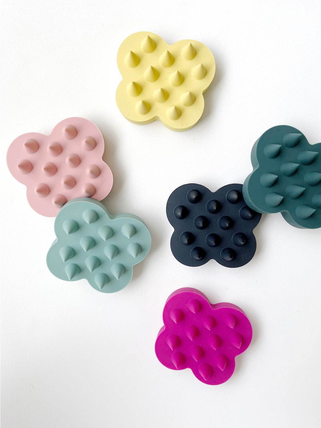 uka scalp brush kenzan