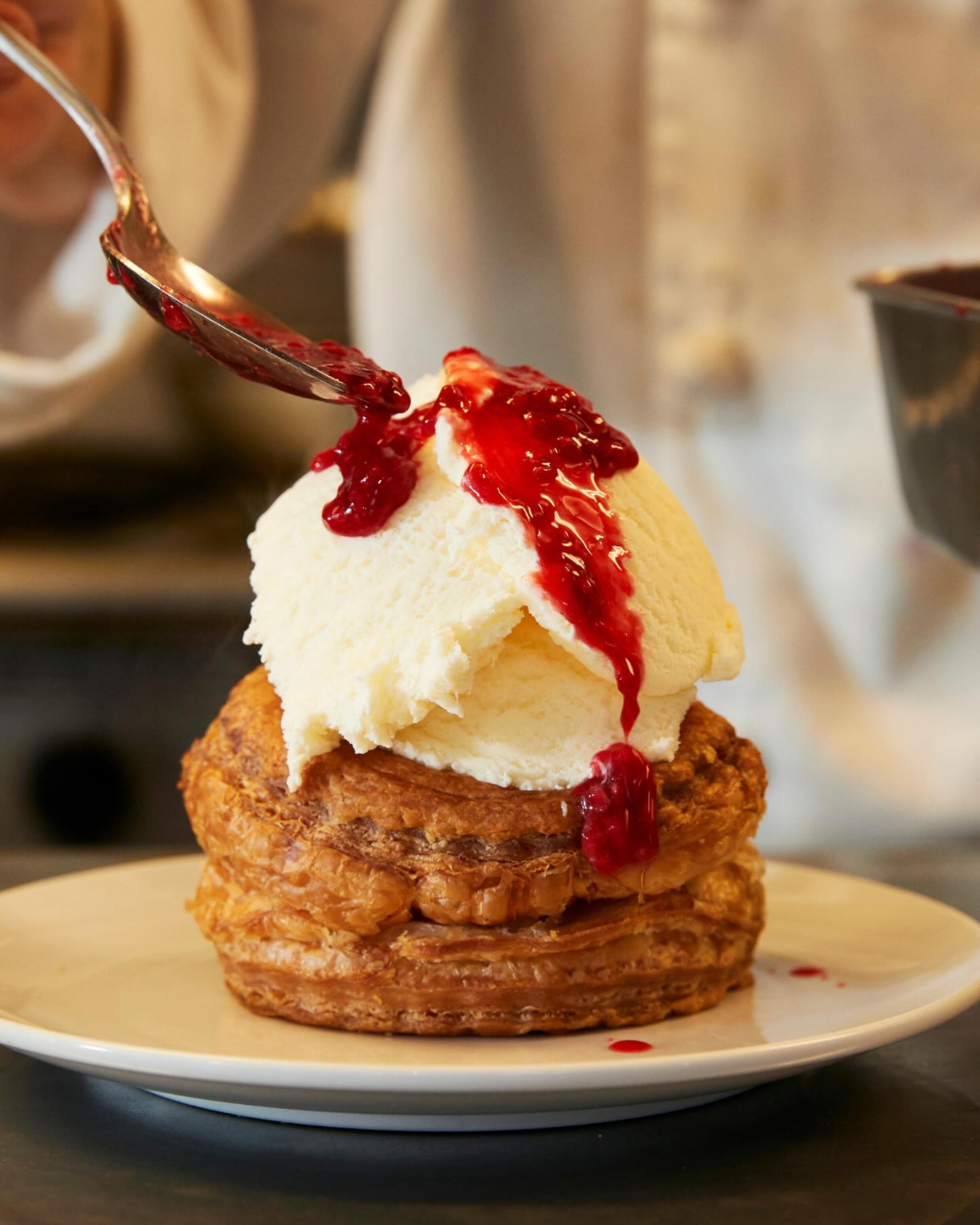 自由之丘咖啡 shutters