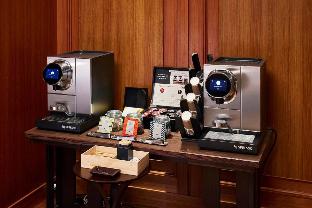 芝公園飯店_shiba park hotel_蔦屋書店監修書櫃_芝公園飯店_shiba park hotel_免費茶飲