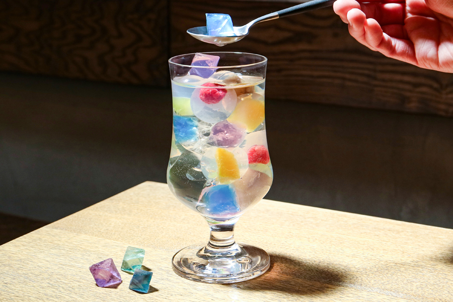 蛍石のソーダポンチ