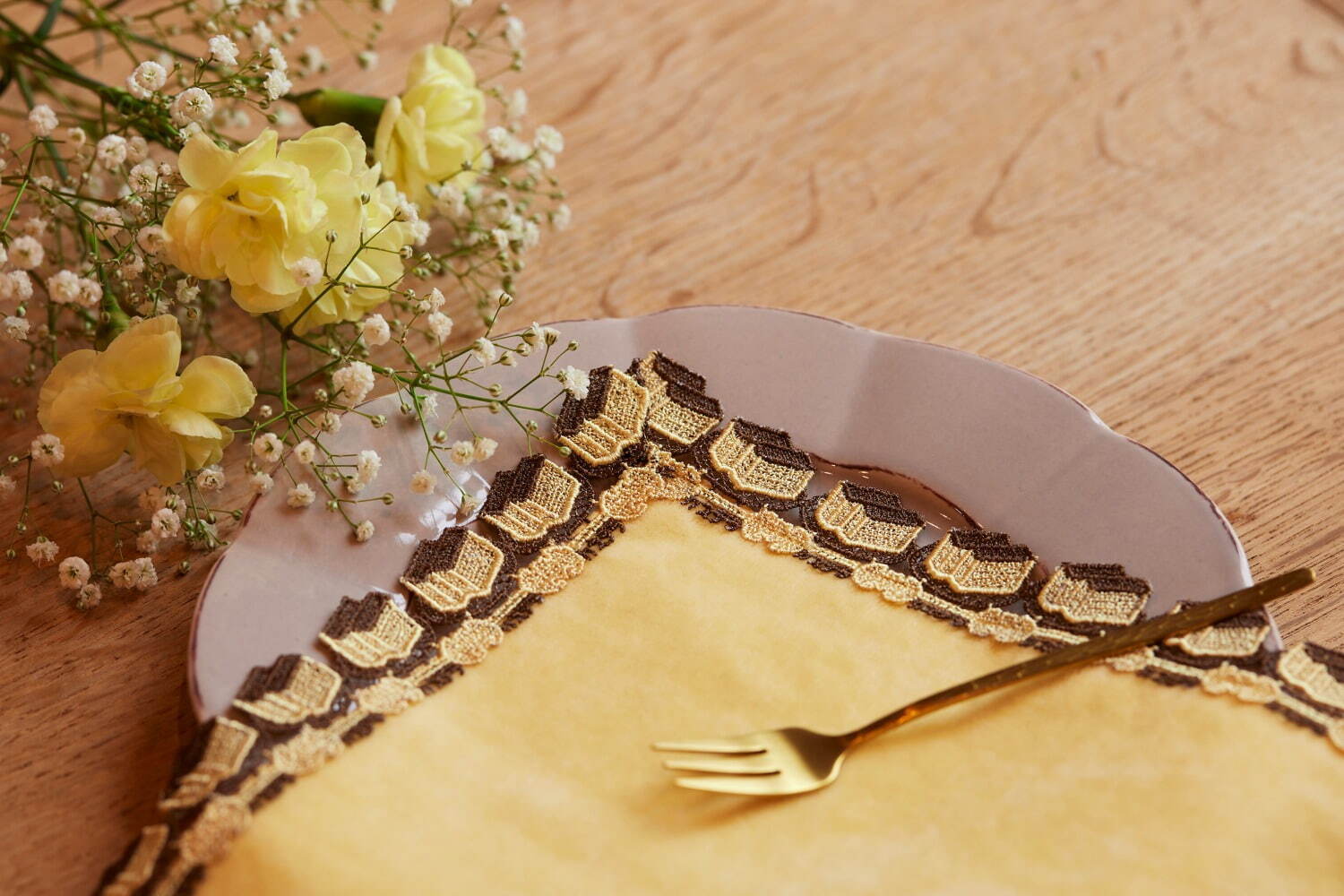 福砂屋 × 近澤蕾絲店_長崎蛋糕蕾絲手帕