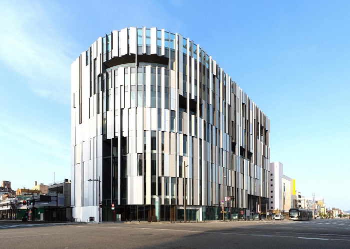 富山市玻璃美術館