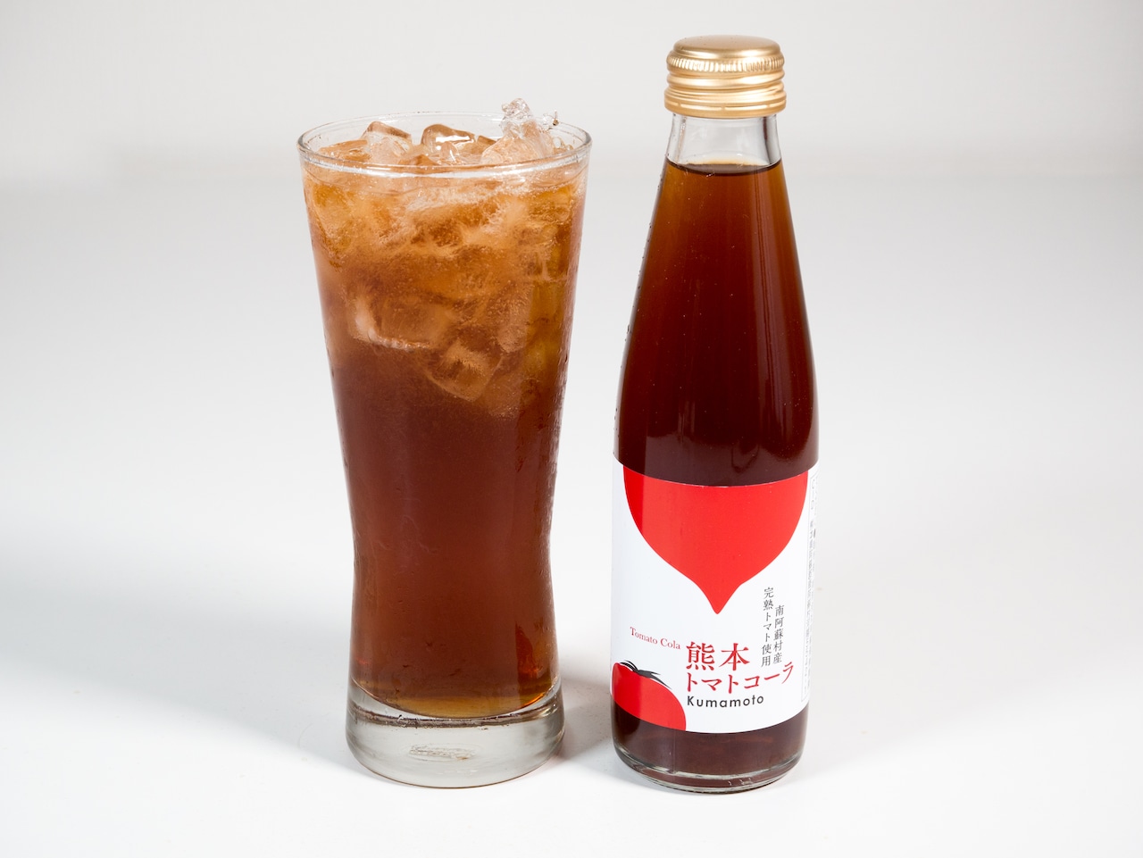 อาโซะ เฮลท์ ฟาร์ม คุมาโมโตะ โทเมโท โคล่า (Aso Health Farm Kumamoto Tomato Cola)
