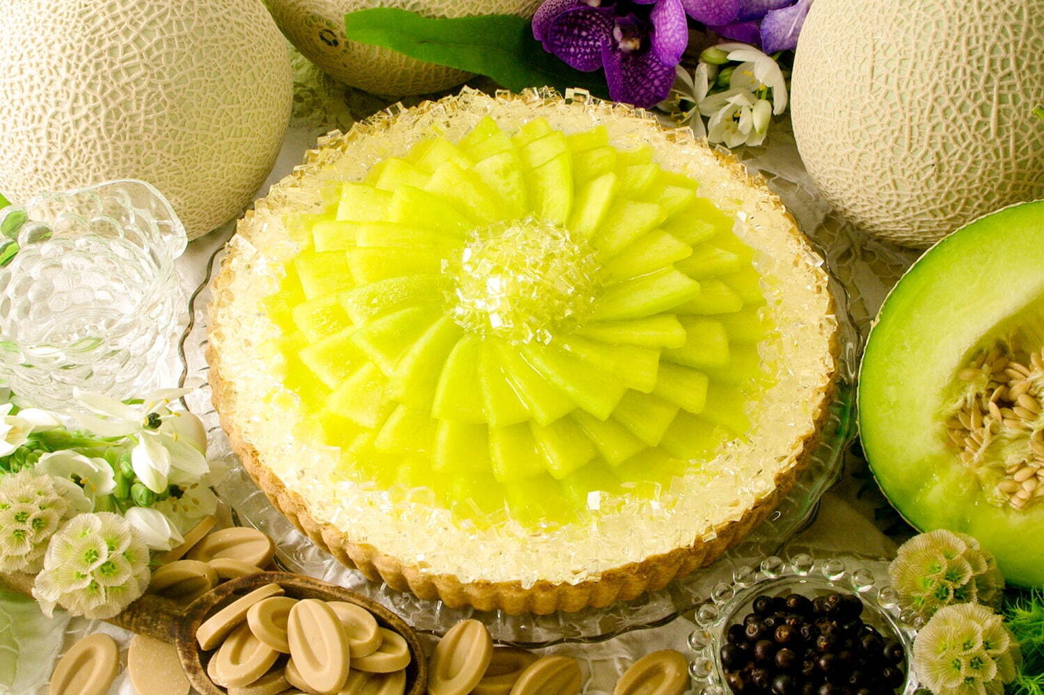 2025年4月_美麗甜點_Qu'il fait bon_Melon Week 2025_メロンとブロンドチョコレートクリームのタルト_哈蜜瓜與金巧克力鮮奶油塔