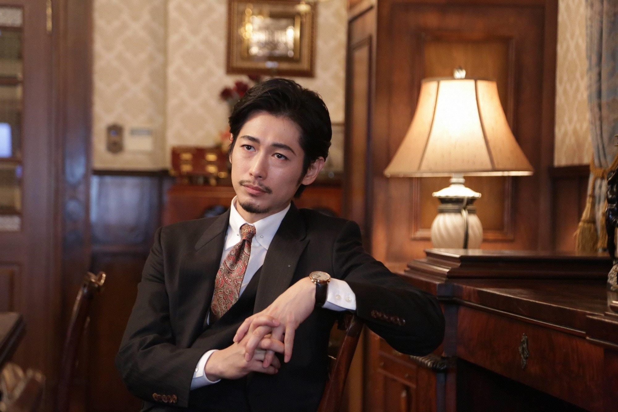 藤冈靛