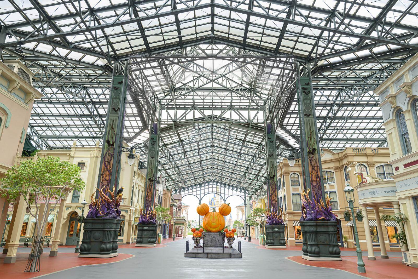บรรยากาศฮาโลวีนที่ดิสนีย์
