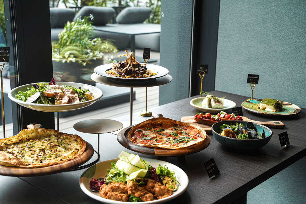 Cafe & Restaurant BASE445