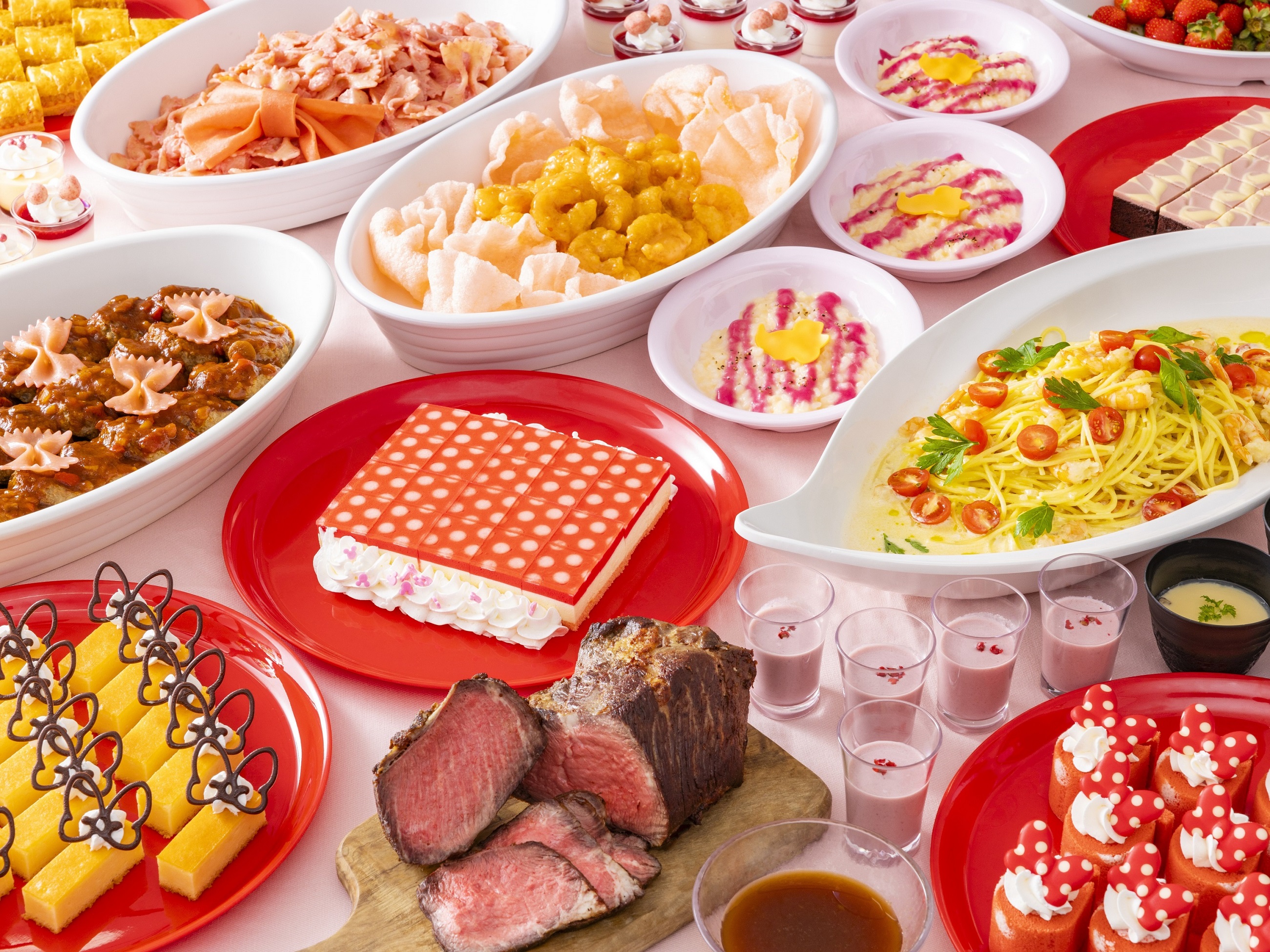 東京迪士尼度假區_水晶宮餐廳_期間限定的餐飲美味登場