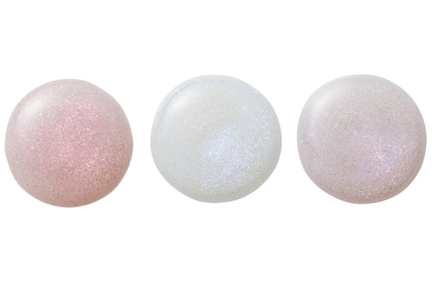 由左至右）「CANMAKE Twinkle Jewelry Plumper 閃耀珠寶豐唇蜜」01,02,03 各880日圓＜新品 / 先行發售＞