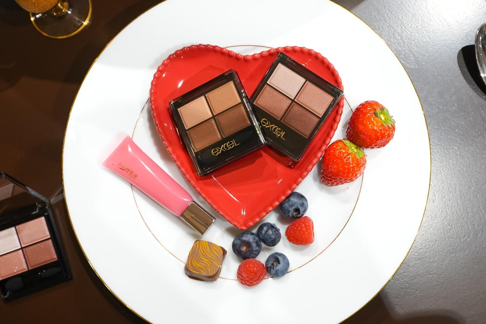 excel Skinny Rich Shadow N 全7色 各1,650日圓