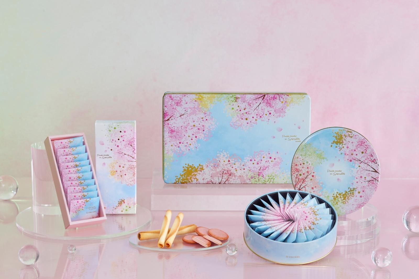 ドゥーブル ショコラ オゥ サクラ 1種10枚入 1,080円＜店頭限定＞ ドゥーブル ショコラ オゥ サクラ 1種24枚入 2,700円 ドゥーブル ショコラ オゥ サクラ アソルティ 3種36個入 4,212円