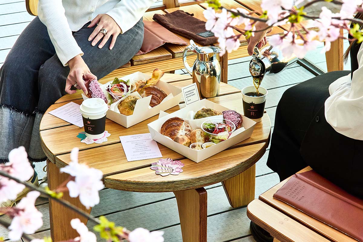 日本星巴克櫻花季_星巴克臻選東京烘焙工坊櫻花季_昼 ROASTERY TOKYO SAKURA Terrace