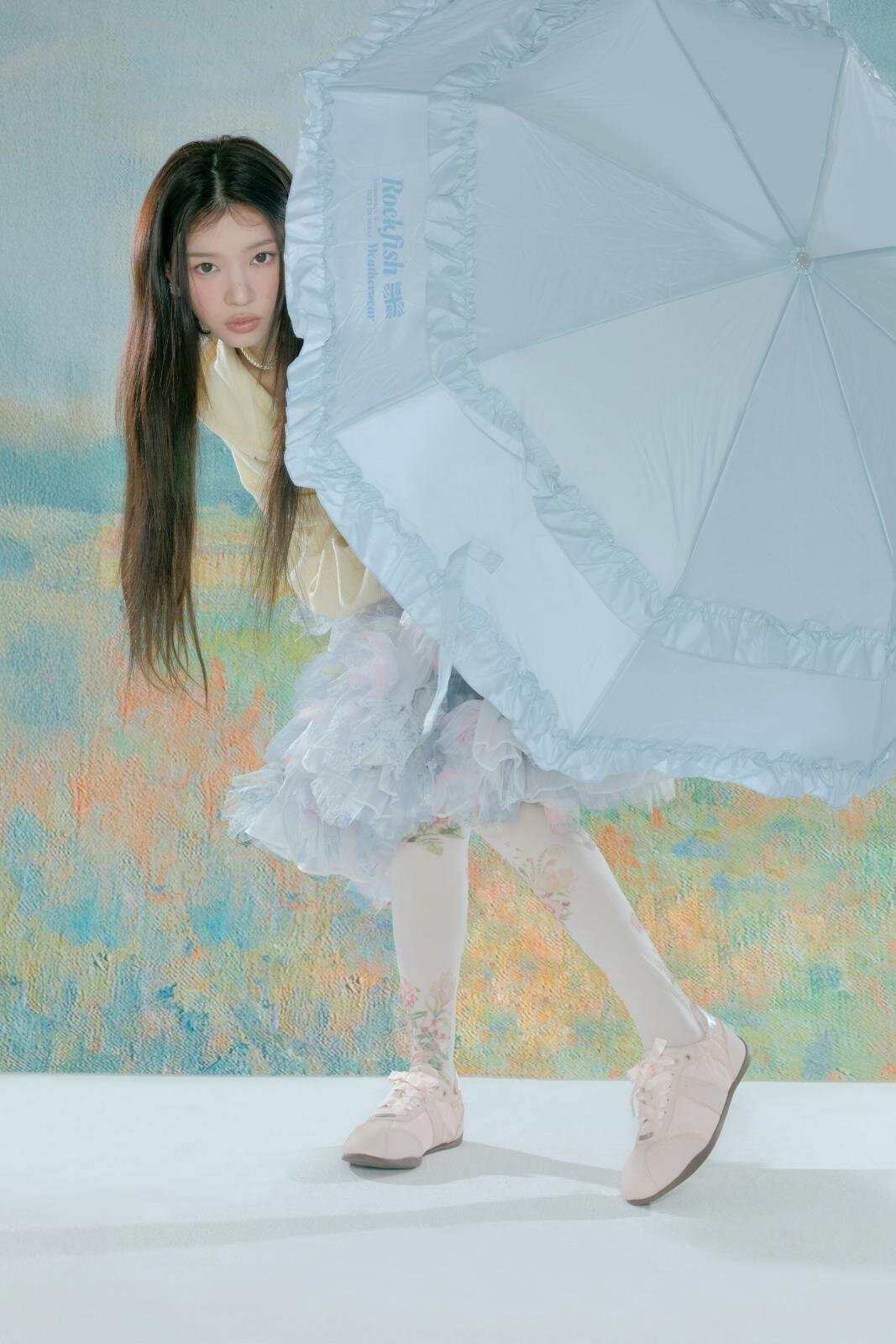 短版荷葉邊傘 天空藍 6,600 日圓