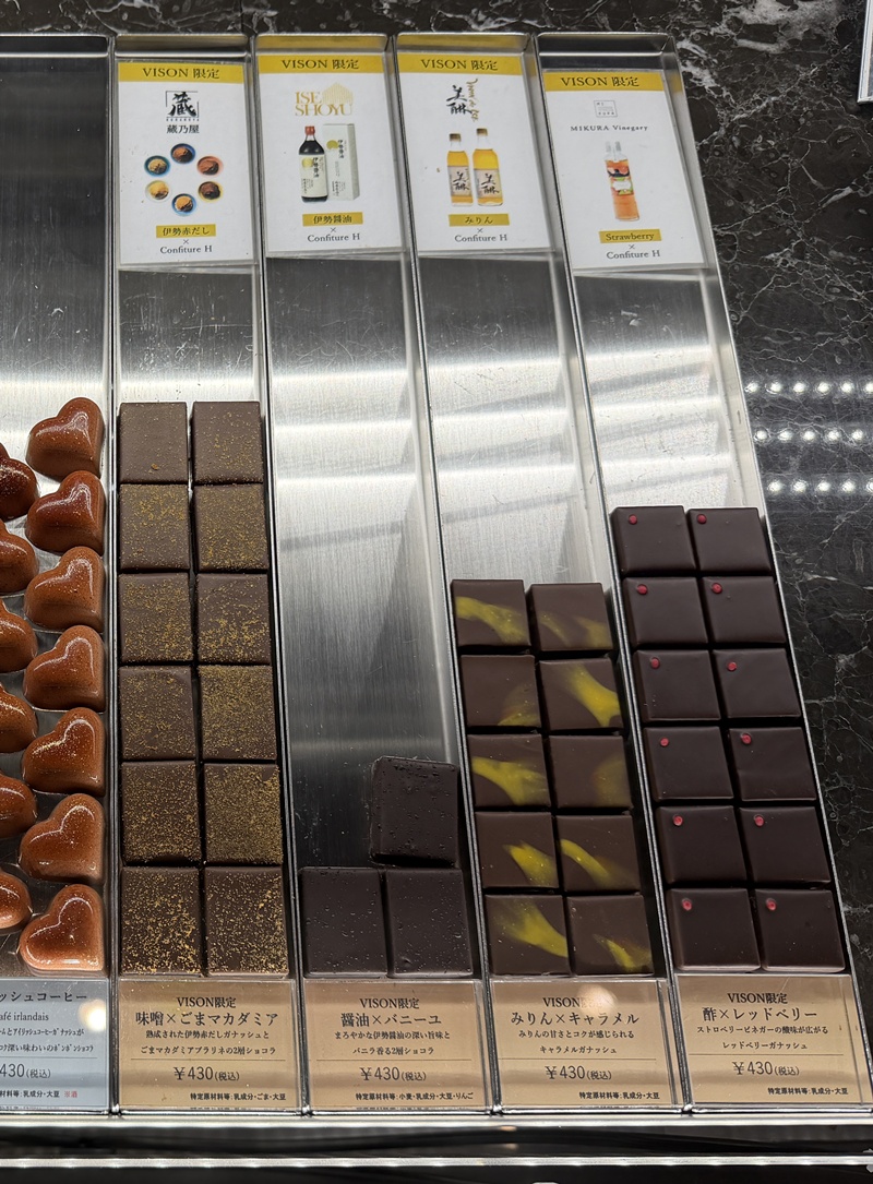 LE CHOCOLAT DE H