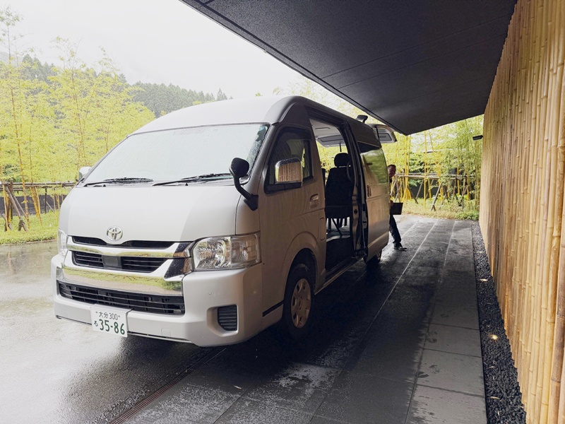 界由布院